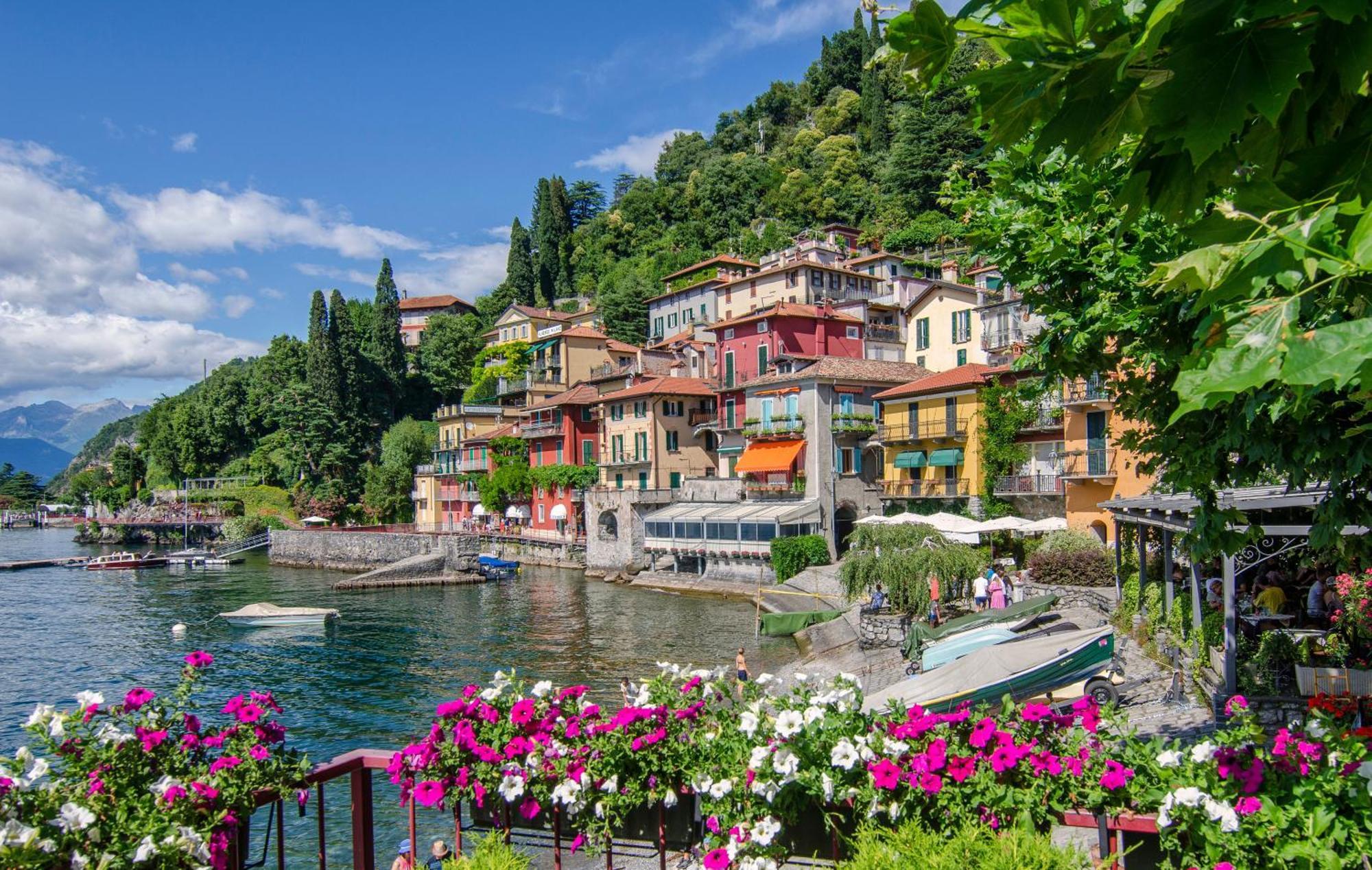 Bellavista Garden And Flowers 瓦伦纳 外观 照片
